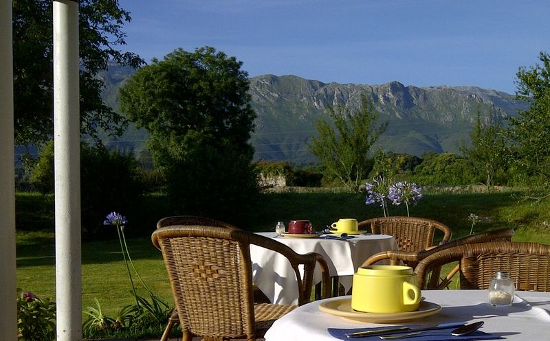 Hotel Rural Cuartamenteru Poo De Llanes Ngoại thất bức ảnh